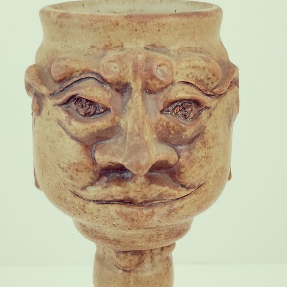 Antique Flat Earth PAK '81 Ceramic Vase - Picture 2 of 7